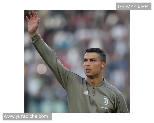 耸肩动作成经典画面 足球球星个性姿态引发球迷热议