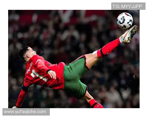 曾经的足球传奇：那些闪耀足坛的明星与他们的辉煌岁月